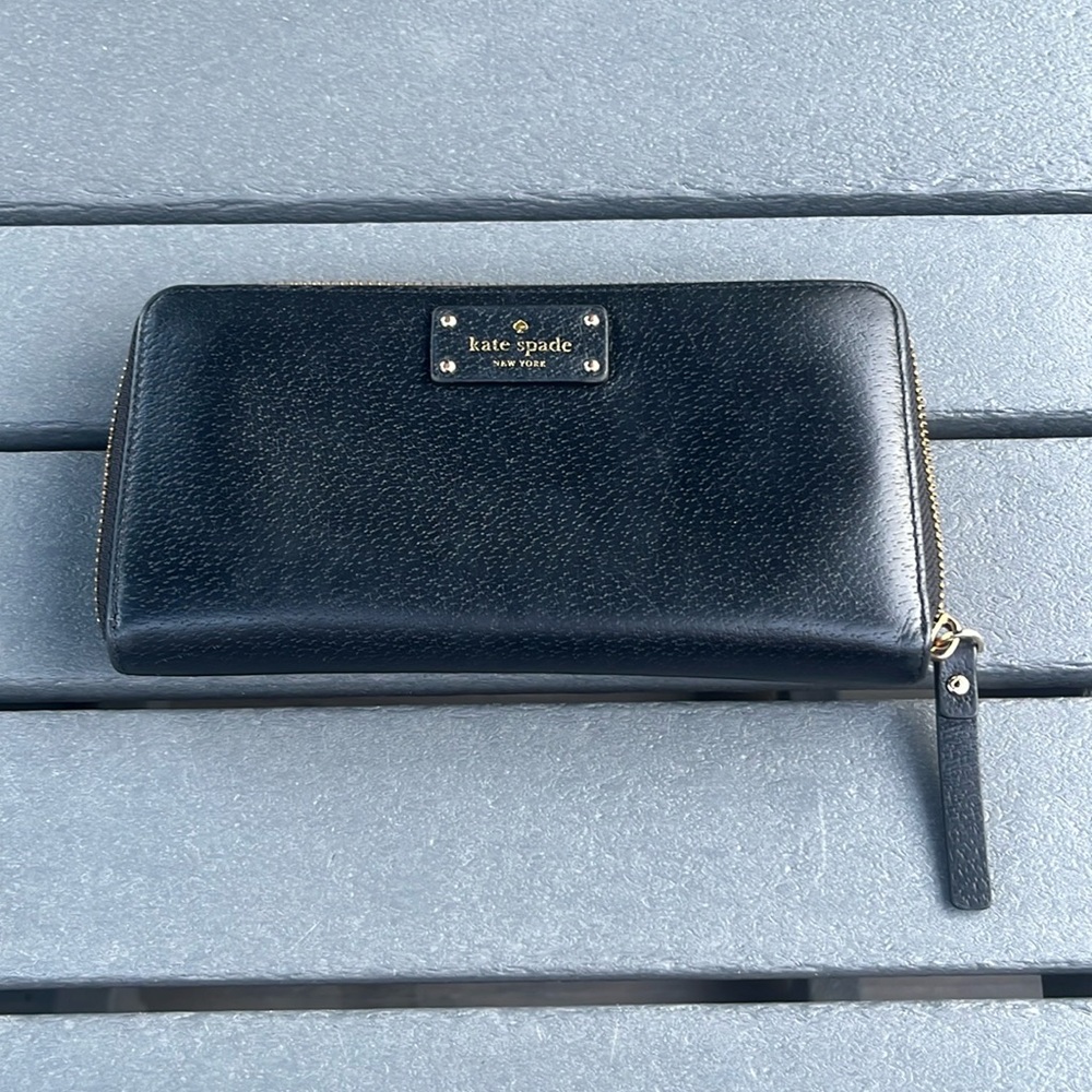 Kate Spade Zip-Around Wallet; Genuine Leather; Black Interior & Exterior